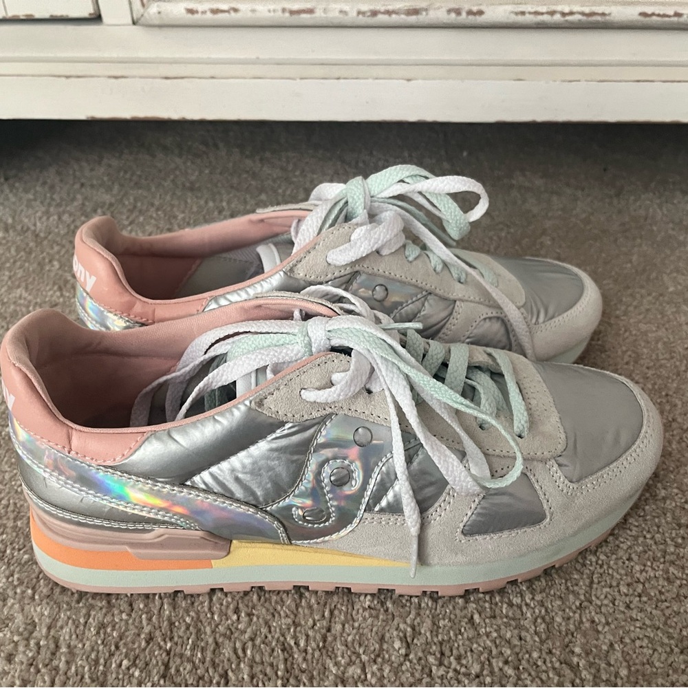 Saucony Silver and Pink Athletic Shoes